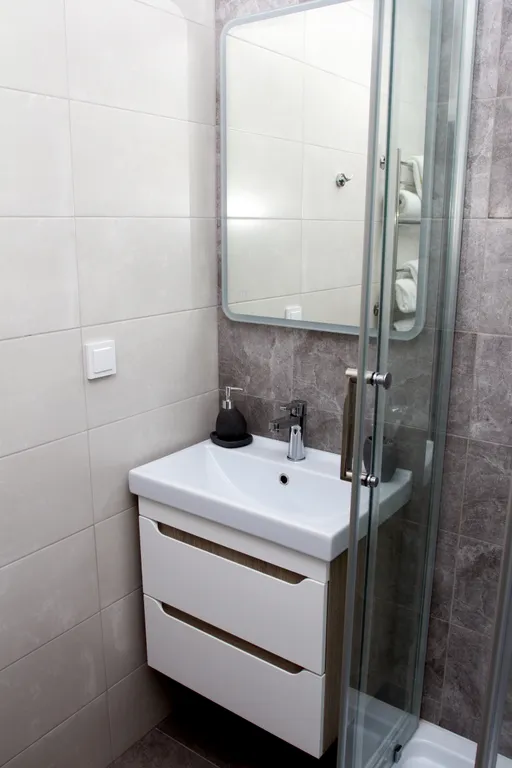 Новая квартира, центр города, свежий ремонт