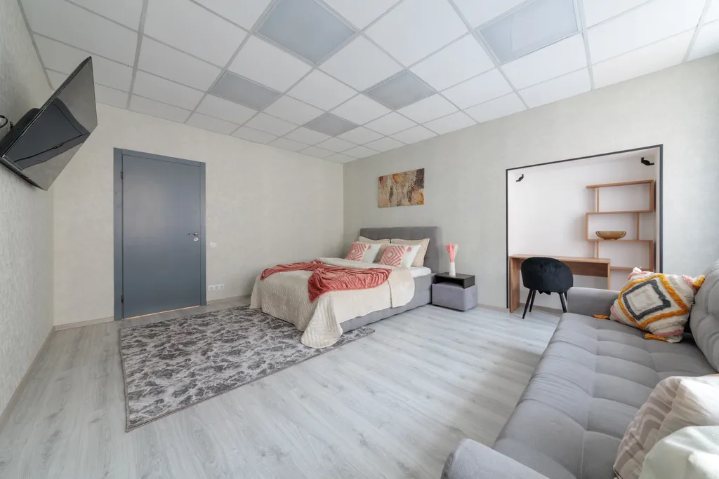 Квартира Просторная квартира у Дворцовой с 4 комнатами DereMRents — Санкт-Петербург