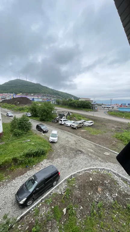 Квартира с видом на Мишенную сопку