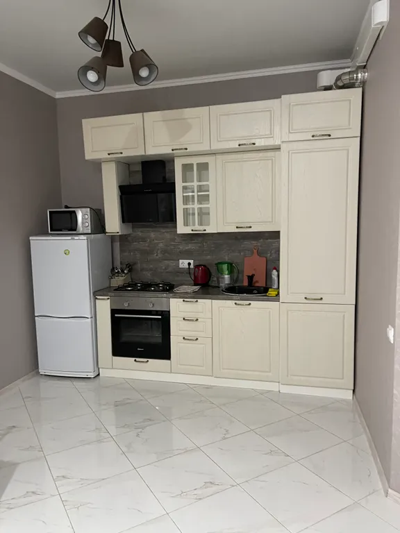 Квартира 2-комнатная Квартира — Геленджик