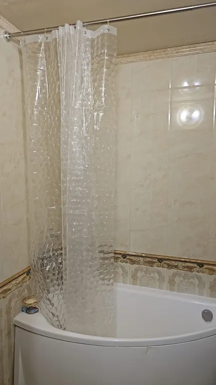 Квартира в 10 минутах ходьбы до моря и до дворца спорта Али Алиева.