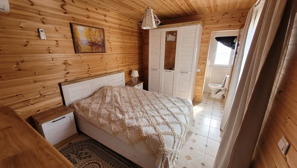 Квартира Благоустроенная комната в коттедже с террассой — Голубицкая