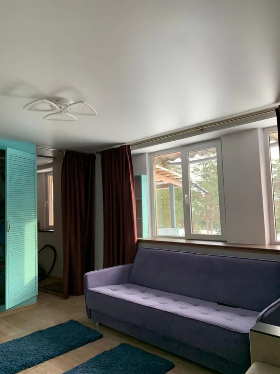 Домик в сосновом бору