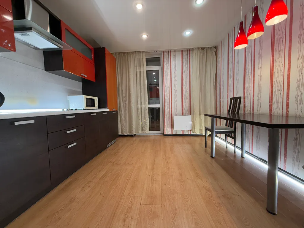 Тут хорошо на Щорса