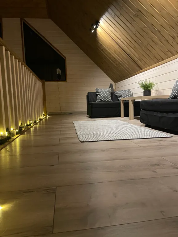 Сосновое шале на берегу Сямозера