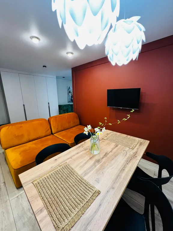 Просторная квартира в центре города с дизайнерским ремонтом