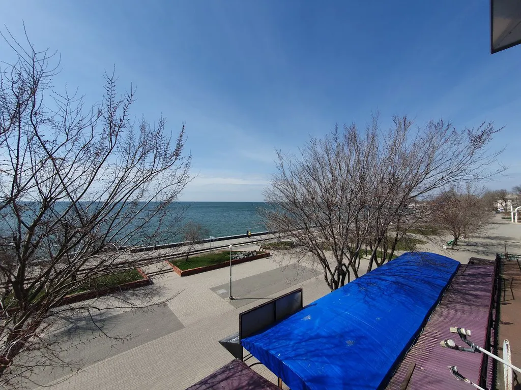 Уютная квартира с видом на море