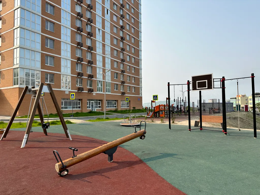 3-комнатная квартира в 500 метрах до моря