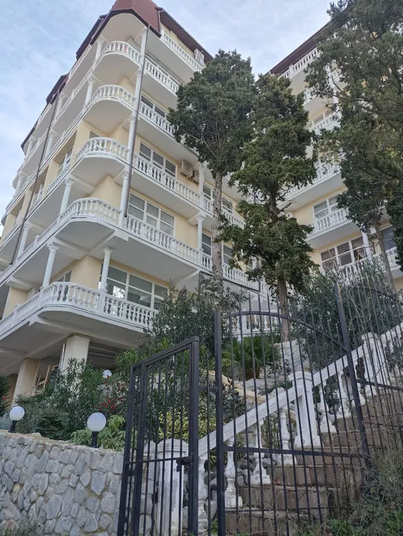 Уютная квартира-студия с видом на море