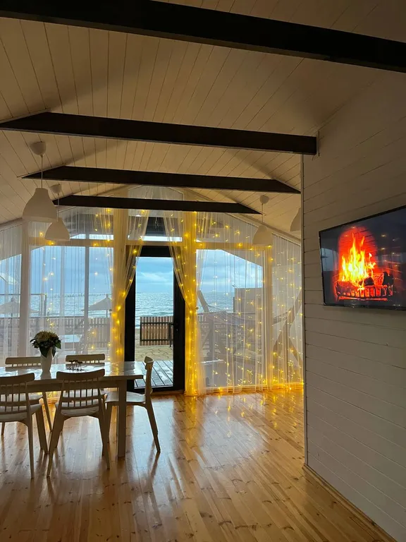 Дома у моря, первая линия, вид на море