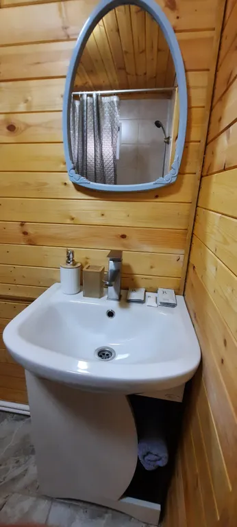 Уютный домик с чаном