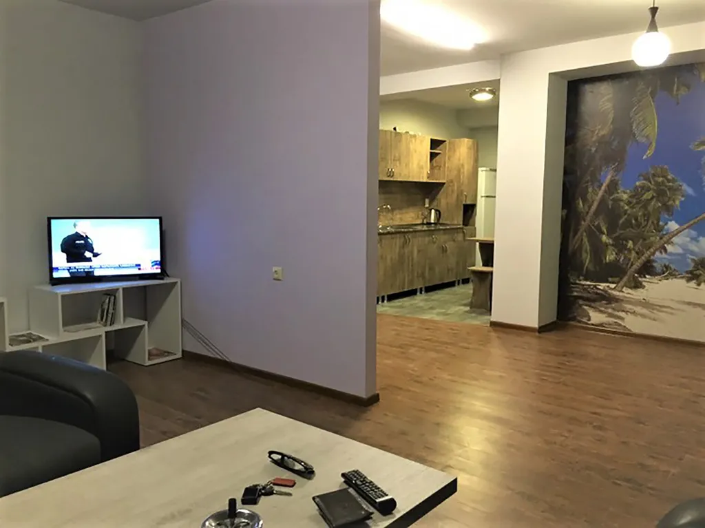 Двуспальная квартира около метро Марджанишвили