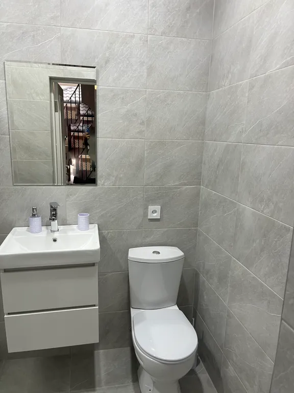 Двухэтажный коттедж на берегу Каспийского моря