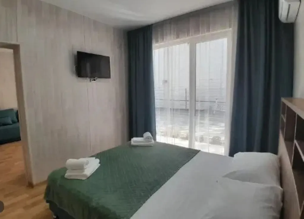 Четырехместный номер с мини-кухней