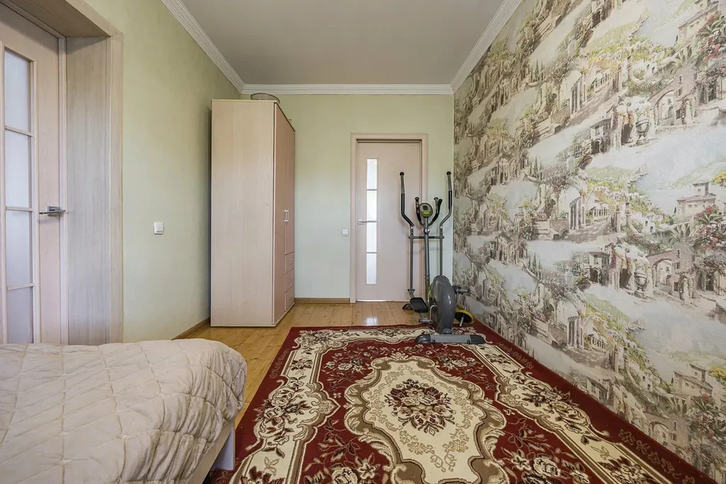 Дом в черте города