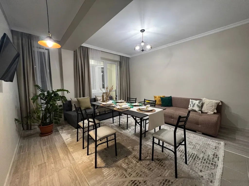 Просторный двухкомнатный апартамент Терракота