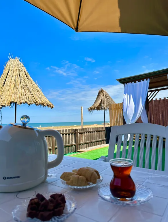 Домики у моря Дербент