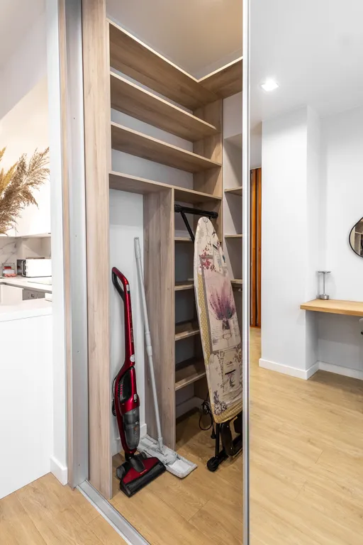 Уютная студия рядом с Броско-Молл