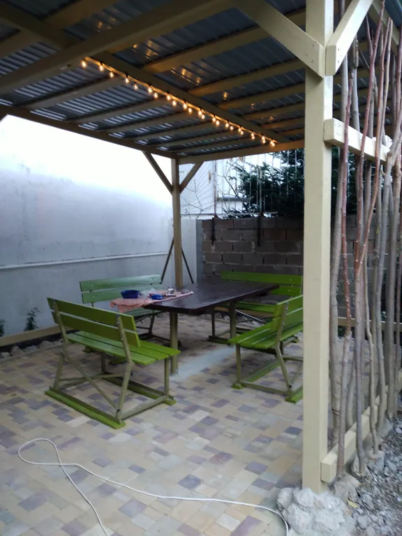 Жилой дом с террасой   видом  на море; гору Кошка  , рядом Кипарисовая