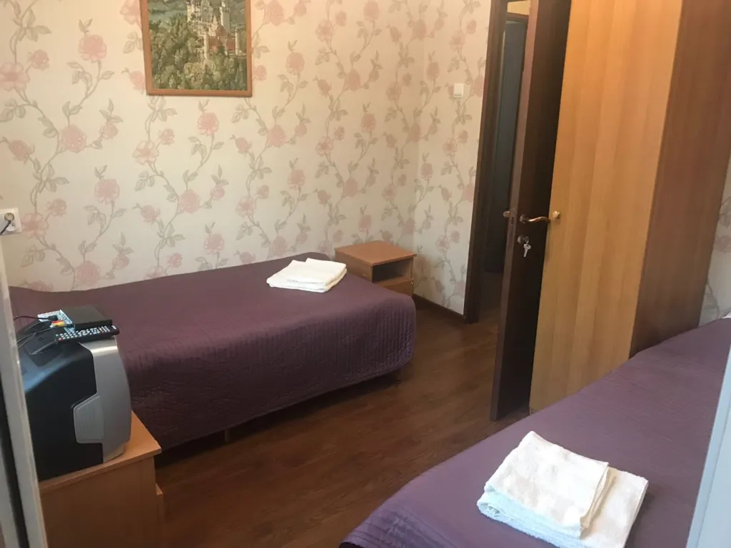 Квартира Трехкомнатная квартира с двумя балконами — Лазаревское