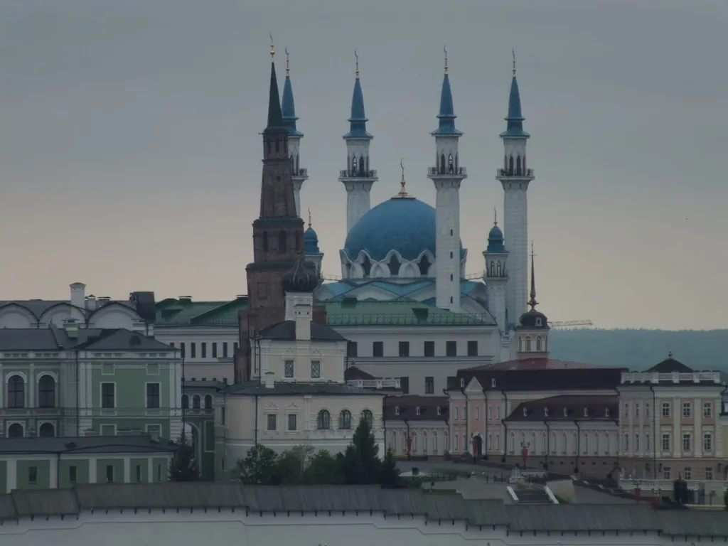 Двухкомнатная квартира у метро Козья слобода  и Чаши