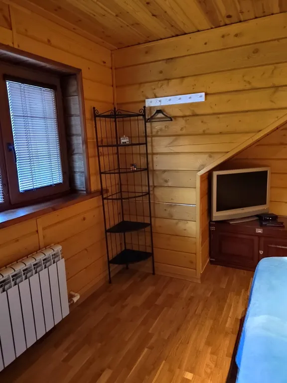 Коттедж Дом для отдыха рядом с рекой Луга — Луга