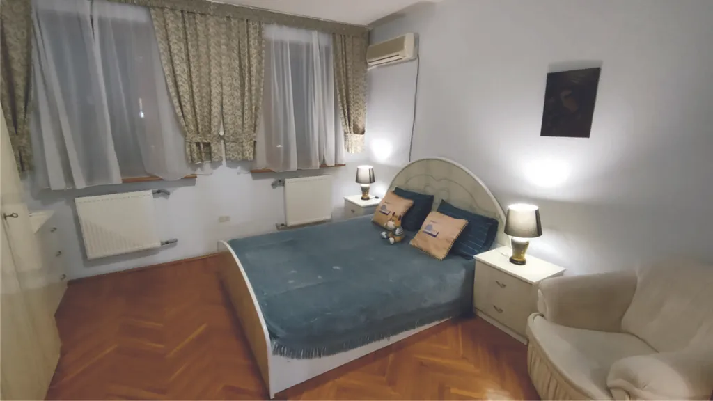 Коттедж - три этажа на берегу моря