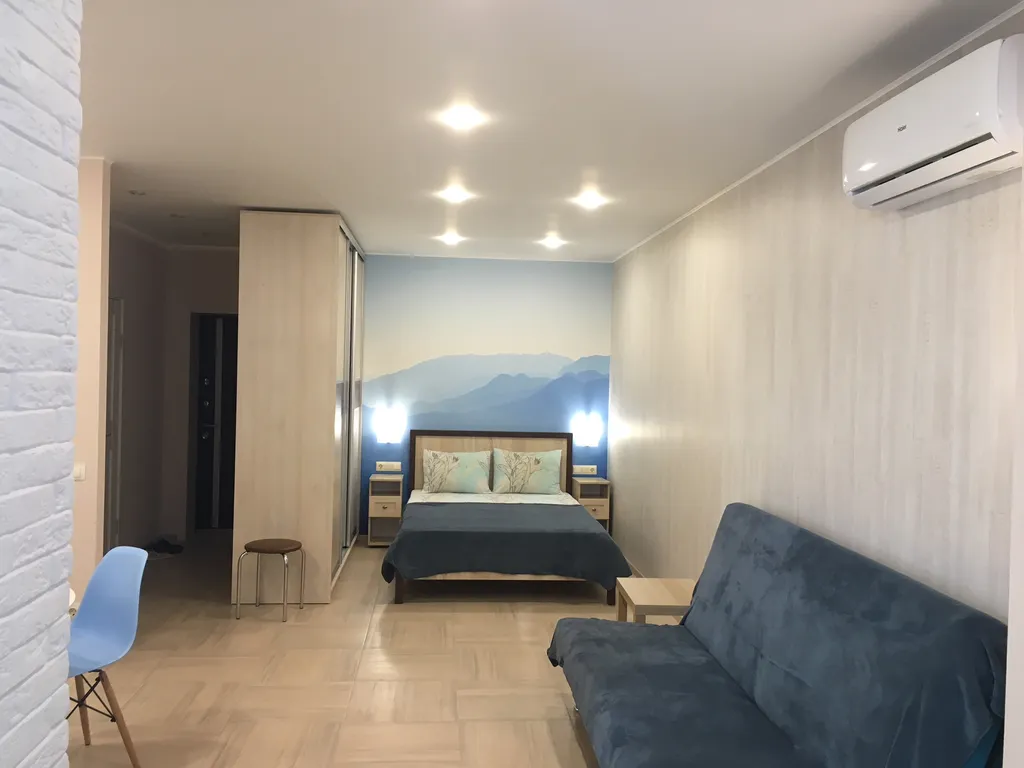 Квартира Квартира-студия с видом на море и парк — Севастополь