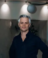 Вячеслав Комзин