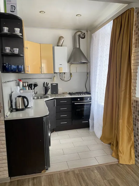 Трехкомнатная квартира у стадиона