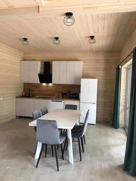 Дом на берегу моря