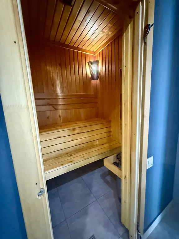 Квартира Апартаменты с сауной на Гостином дворе — аренда посуточно в Уфа