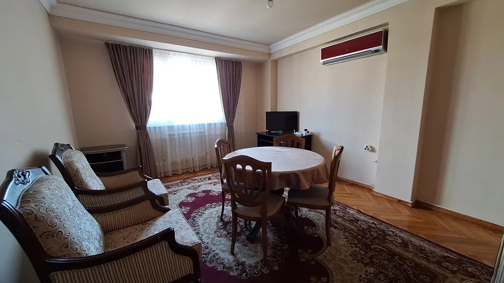 Море через дорогу