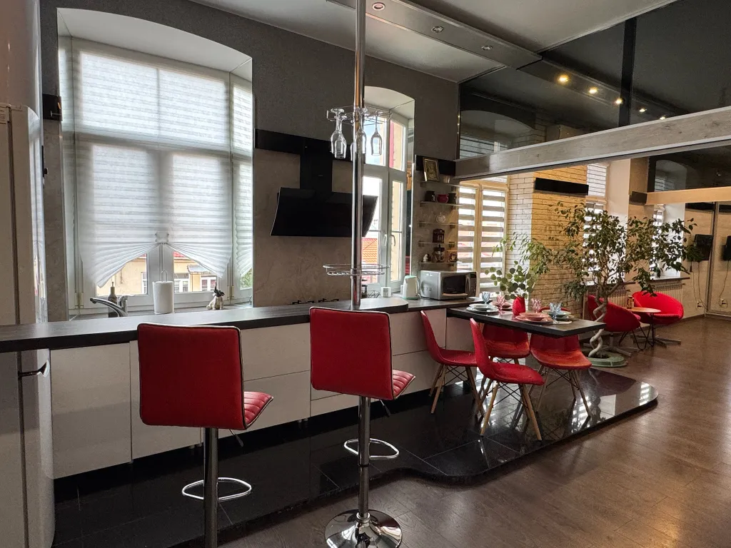 Апартаменты в самом центре города - ул. Советская 15а