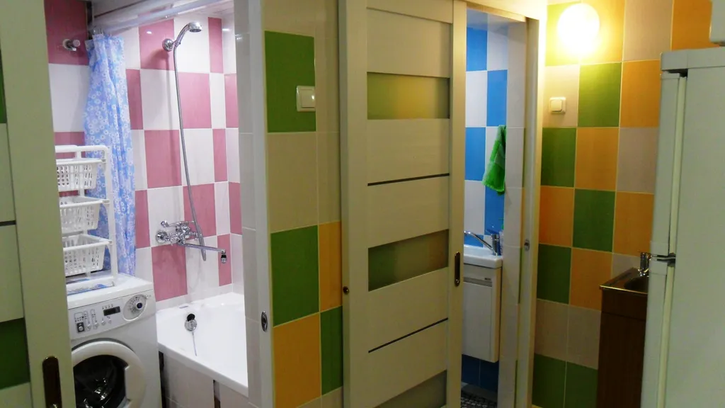 Коттедж Дом с парковкой и отдельным  двором — Ялта