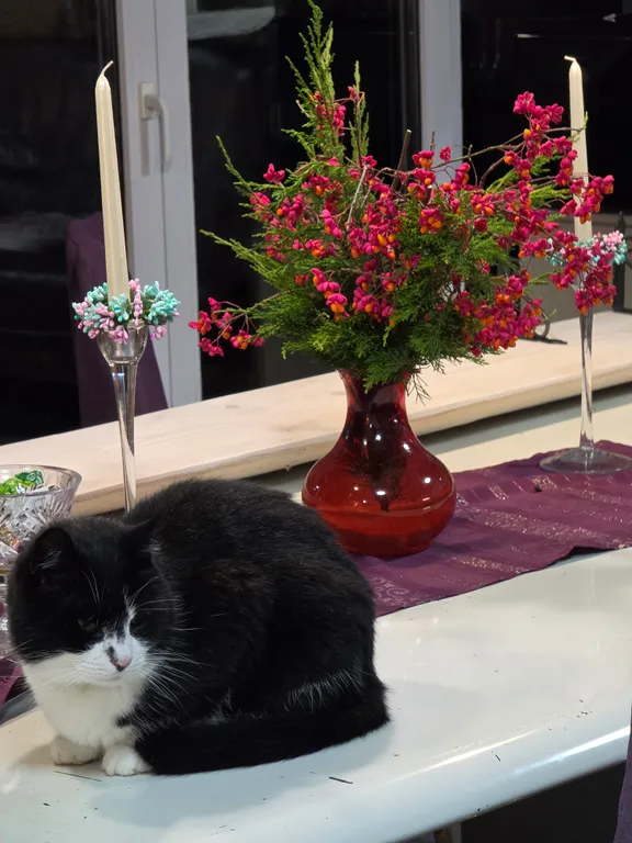 Милый дом на берегу озера