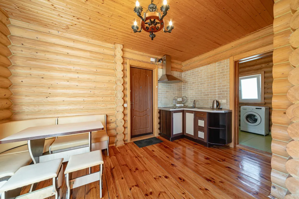 Этаж деревянного сруба