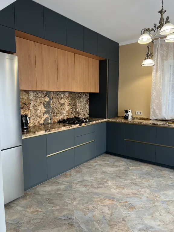 4-комнатный Дом