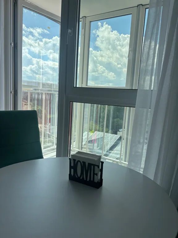 Абсолютно новая, шикарная квартира в центре города