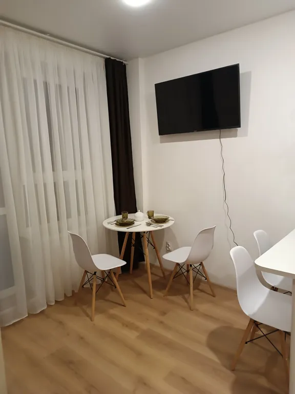 Уютная студия с видом на Волгу