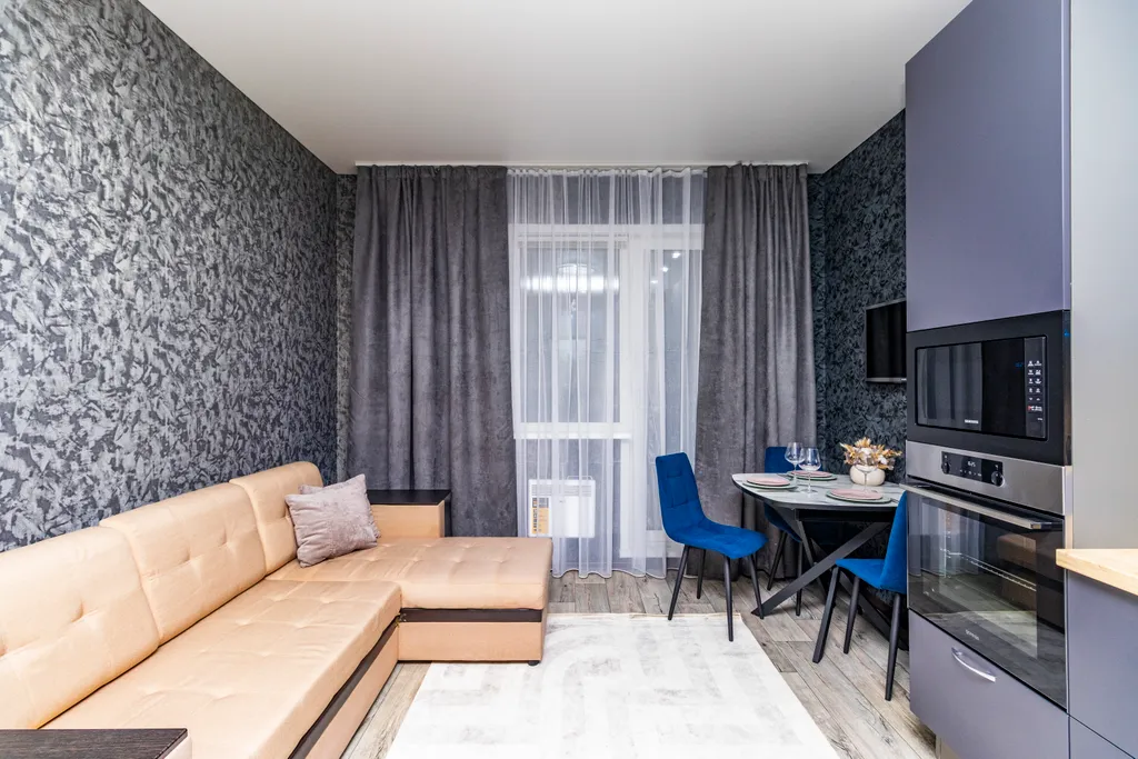 Просторная однокомнатная квартира с кухней гостиной