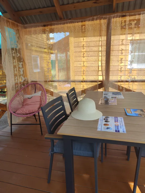 Номер с балконом, вид на Байкал