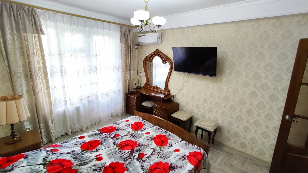 Уютная 2-к. квартира, 60 м² около моря