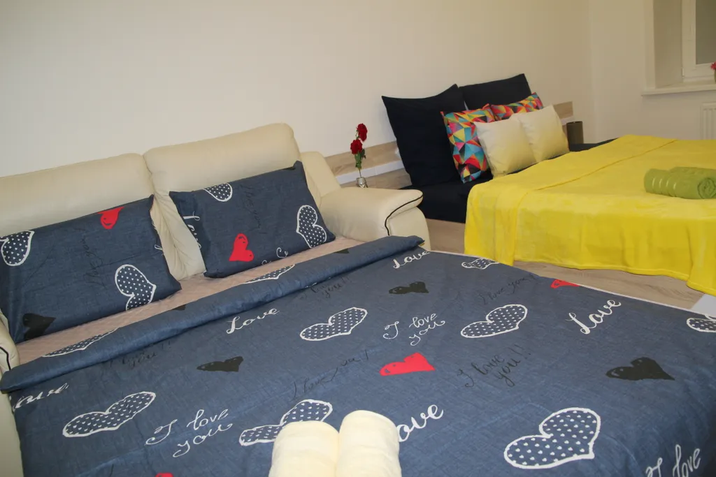 Уютная однокомнатная квартира с просторной лоджией