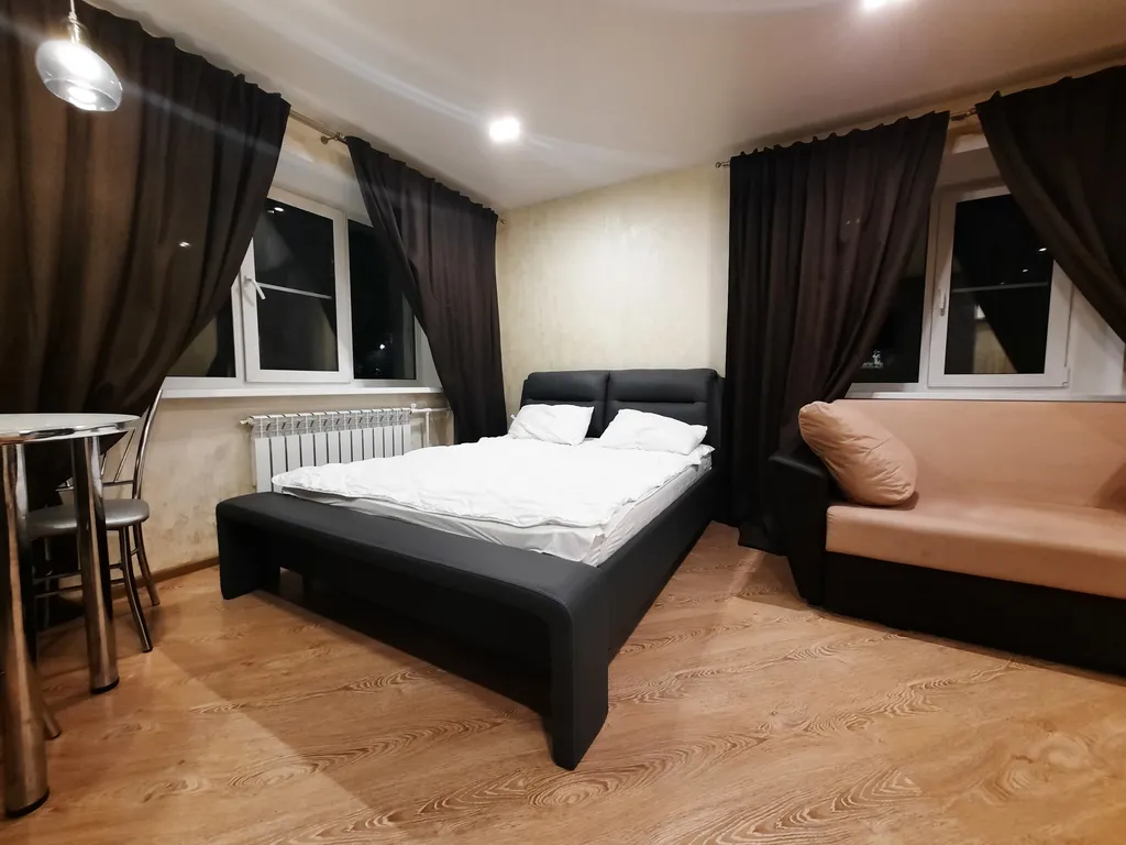 Квартира в центре города у площади Победы