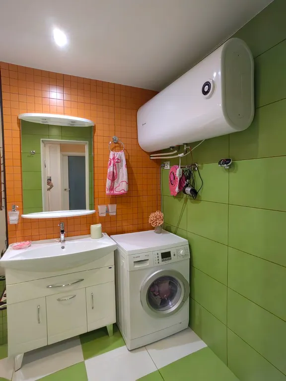 Просторная и уютная квартира с видом на озеро и сопки