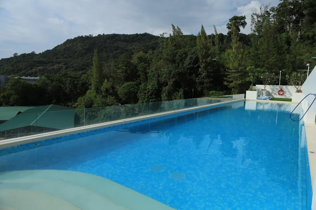 Отдых у моря с бассейном, спортзалом, рядом с пляжем Камала 202