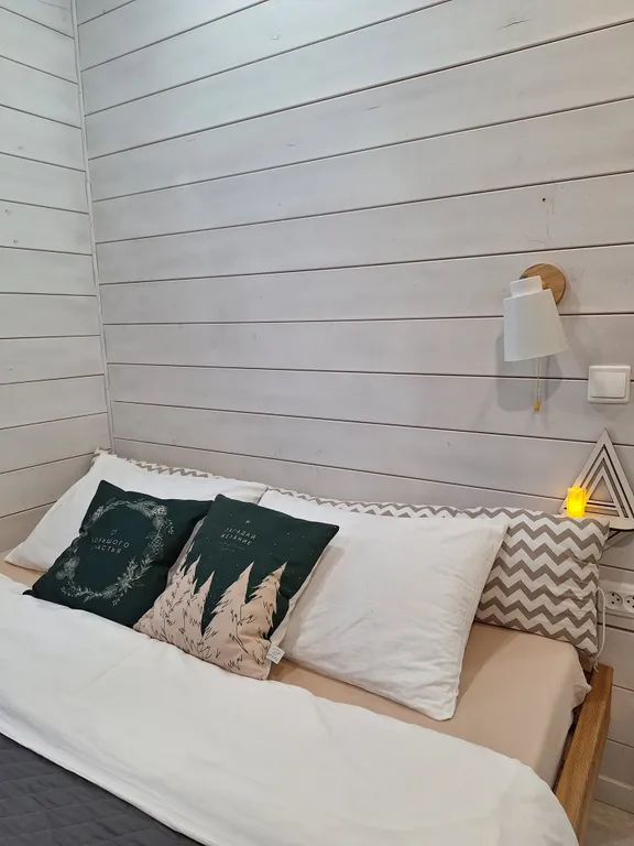 Коттедж Уютный семейный домик с террасой в лесу — Шерегеш