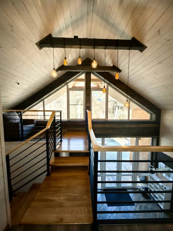 Барнхаус Лес и горы