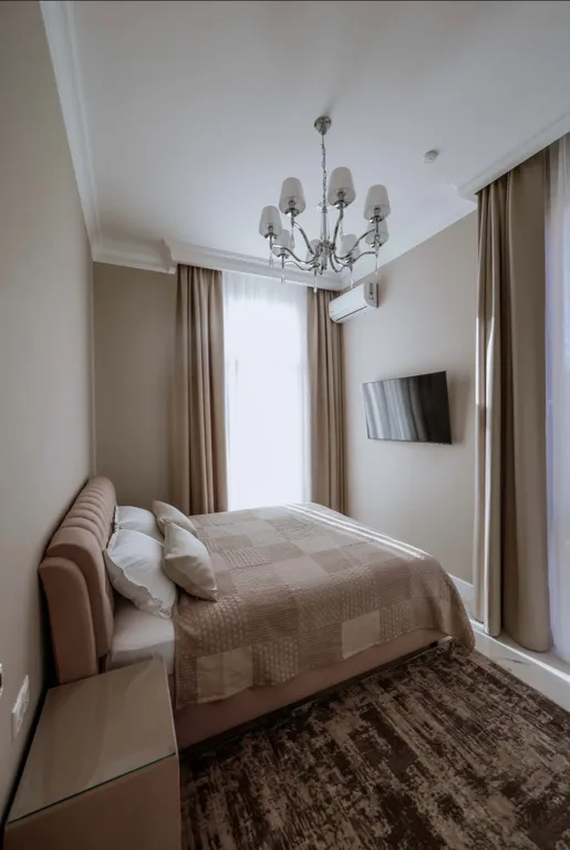 Коттедж с теплым бассейном